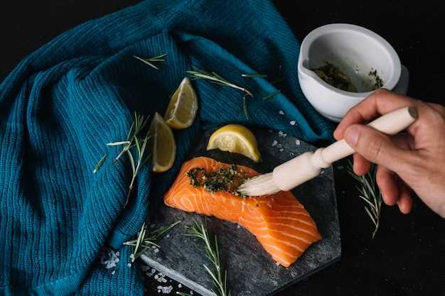 undefinedПервоначальное знание и понимание своей аллергии</strong> – это ключевой шаг к безопасному употреблению рыбы в японской кухне. Если вы страдаете от аллергии на рыбу, важно знать, какие симптомы могут возникнуть и как правильно реагировать на них. Обратитесь к врачу, чтобы получить точную диагноз и рекомендации по управлению вашей аллергией.